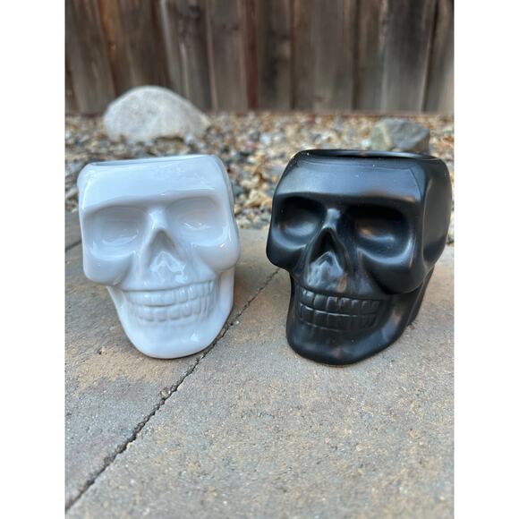Halloween Skull Home Decor - Holders - Picture 1 of 12
